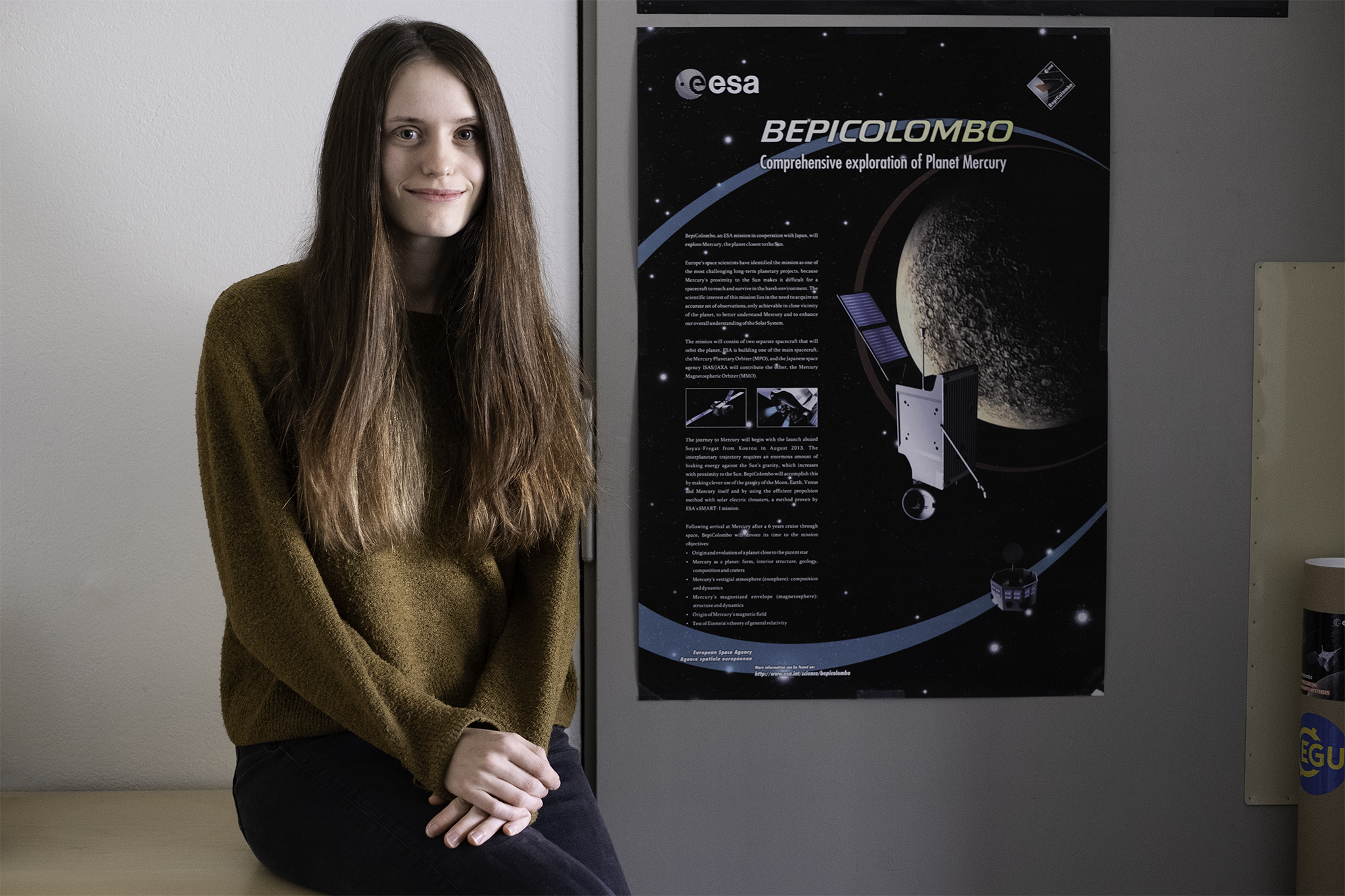 Salomé Gruchola von der Abteilung Weltraumforschung und Planetologie wurde mit dem «Best Student Paper Award 2021» ausgezeichnet.