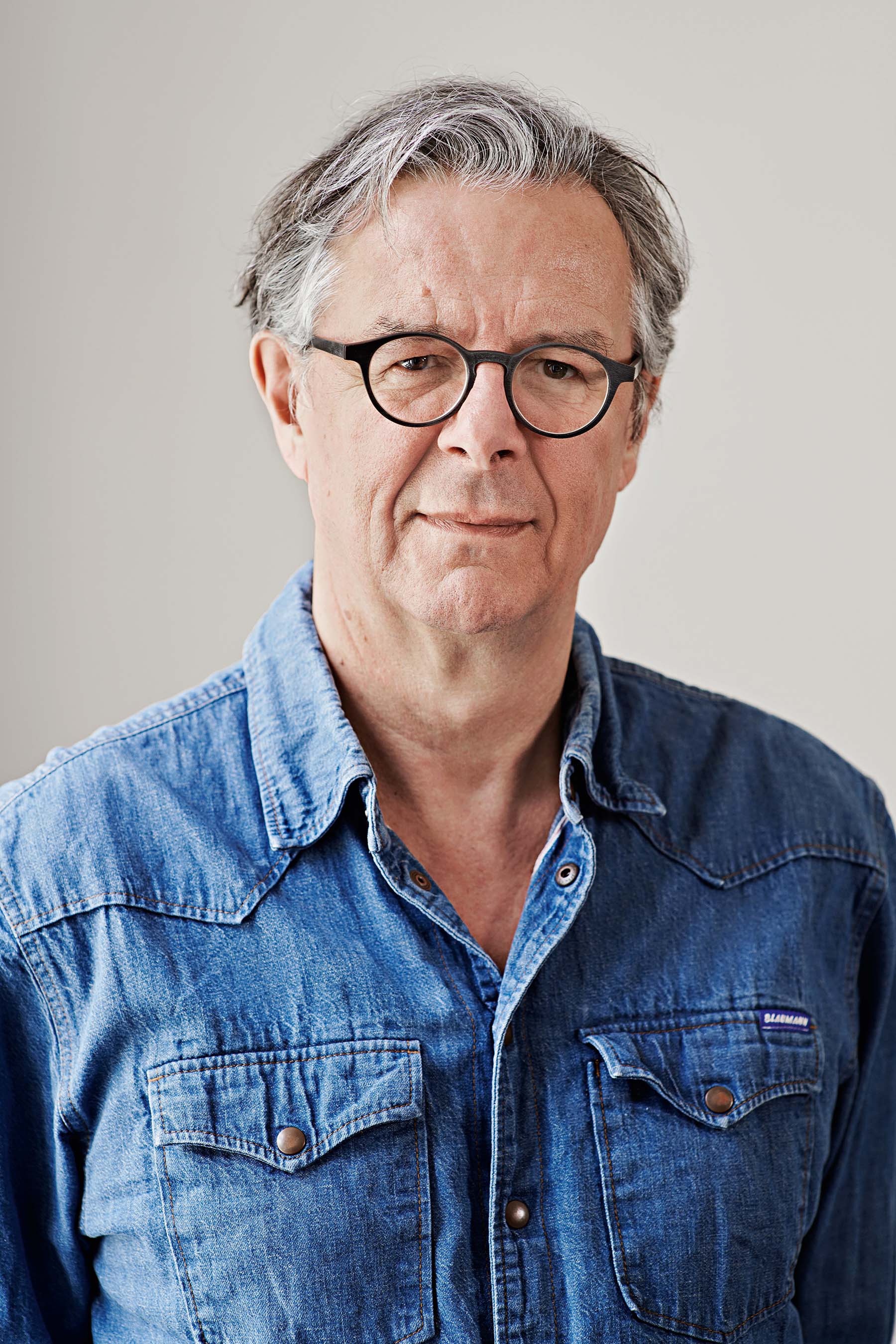 Reto Sorg, Leiter des Robert Walser Zentrum und Herausgeber der Anthologie Vom Dorf um die Welt