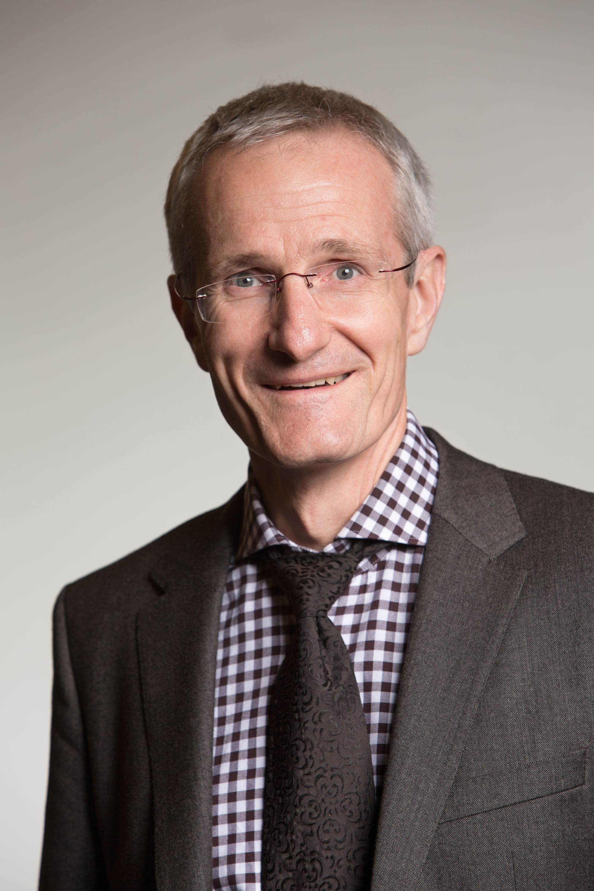 Prof. Dr. med. Martin Brutsche, Chief Physician of the Lung Center, Cantonal Hospital St. Gallen (KSSG)