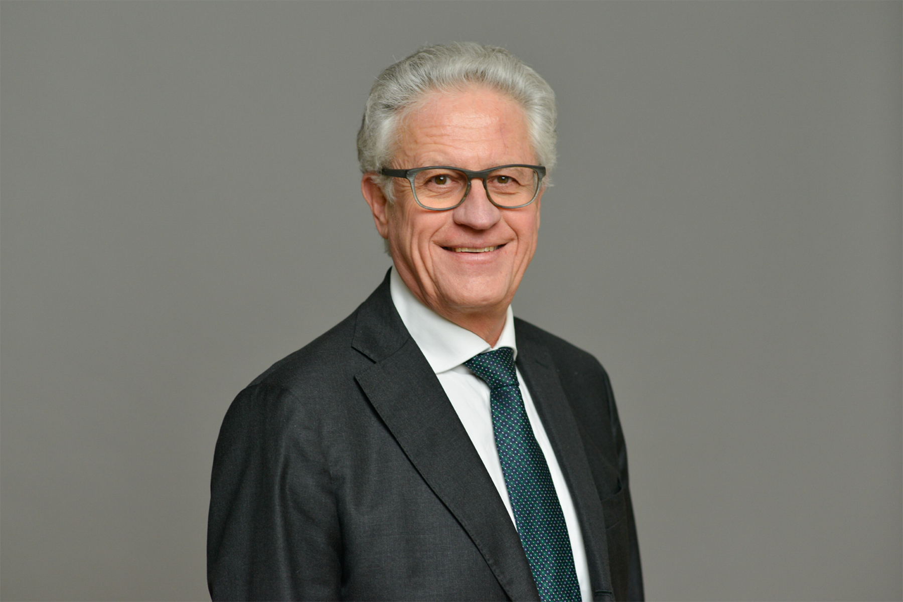 Prof. em. Dr. Thomas Stocker  Physikalisches Institut, Abteilung Klima- und Umweltphysik, Universität Bern