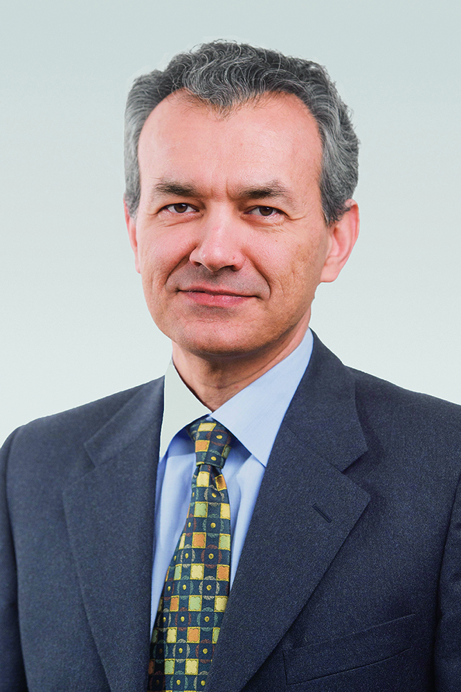 Prof. Dr. Gilberto Colangelo, Direktor des Albert Einstein Center for Fundamental Physics (AEC) und des Instituts für Theoretische Physik (ITP) der Universität Bern. Er ist Mitglied des Steering Committees der «Muon g-2 Theory Initiative».