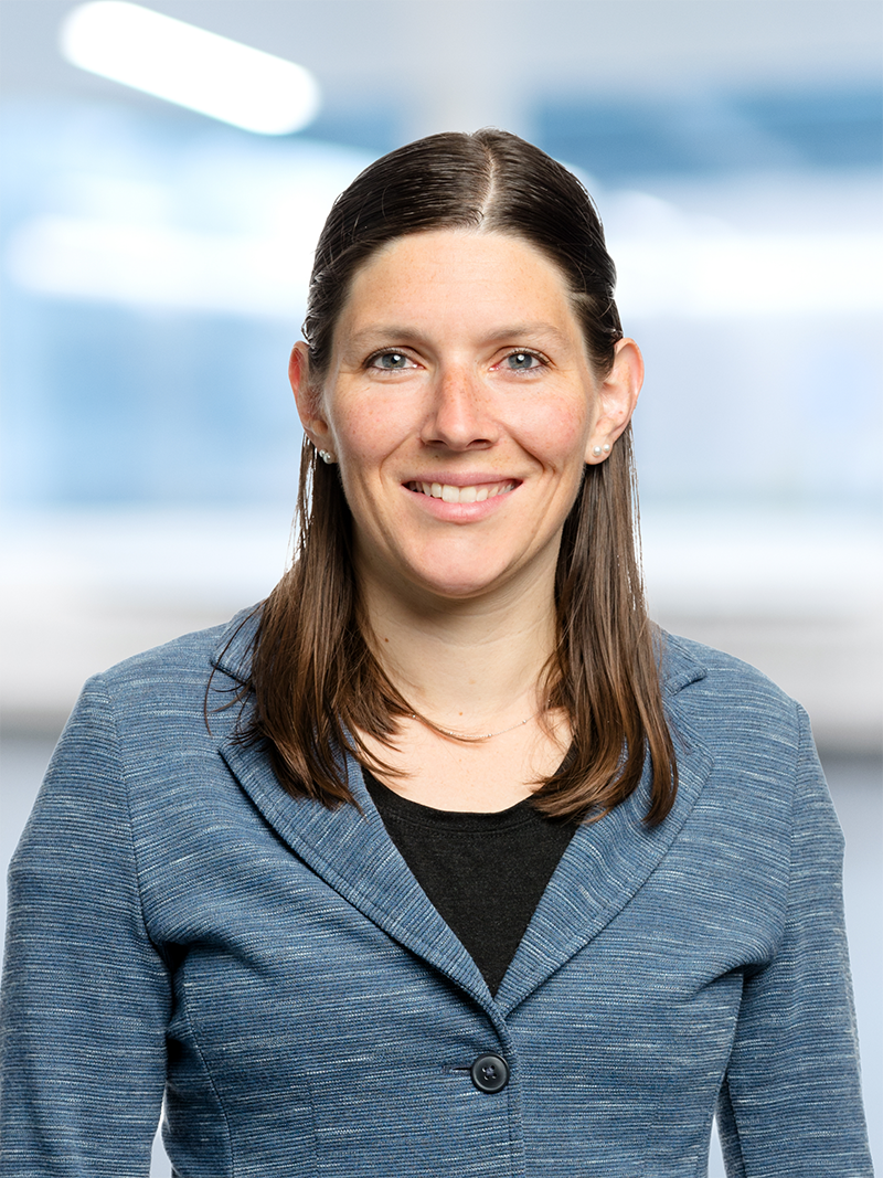 Dr. med. Lilian Salm  Oberärztin an der Universitätsklinik für Viszerale Chirurgie und Medizin am Inselspital und Forscherin am Department for BioMedical Research der Universität Bern.
