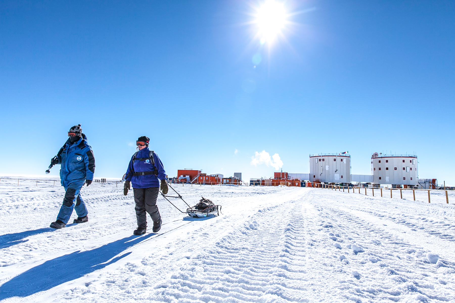 Die Concordia-Forschungsstation in der Antarktis auf 3233 Metern über Meer. © Thibaut Vergoz, Institut polaire français.